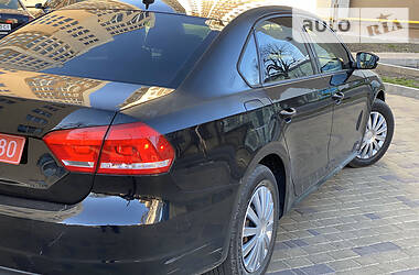 Седан Volkswagen Passat 2013 в 