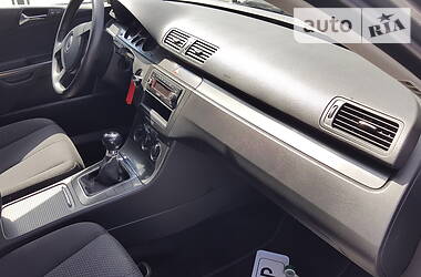 Універсал Volkswagen Passat 2006 в 