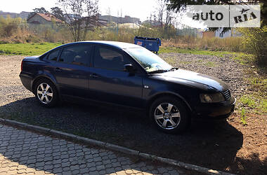 Седан Volkswagen Passat 1998 в 