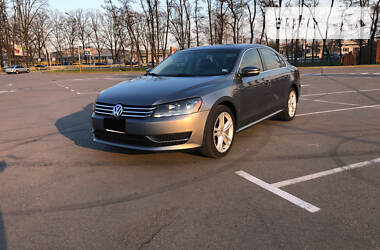 Седан Volkswagen Passat 2014 в 