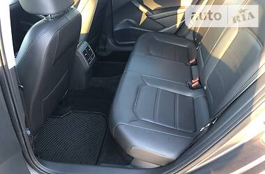Седан Volkswagen Passat 2014 в 