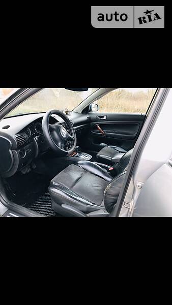 Седан Volkswagen Passat 2003 в Рівному