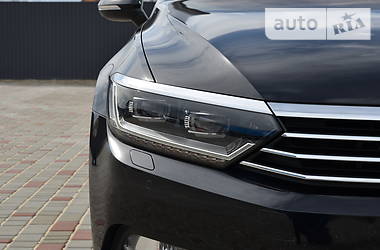 Універсал Volkswagen Passat 2015 в 