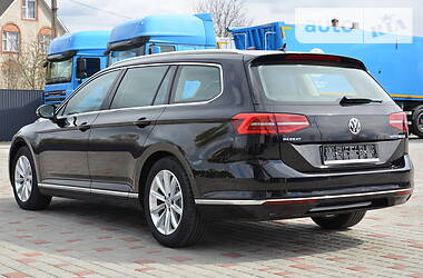 Універсал Volkswagen Passat 2015 в 