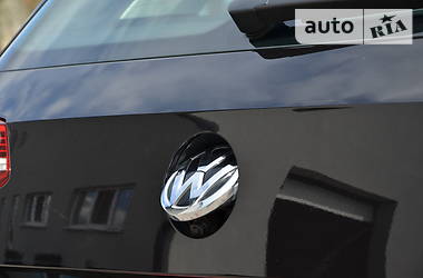 Універсал Volkswagen Passat 2015 в 