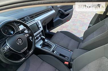 Універсал Volkswagen Passat 2017 в 
