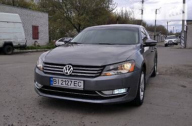 Седан Volkswagen Passat 2011 в Кременчуге