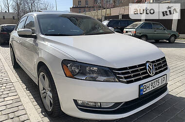 Седан Volkswagen Passat 2012 в 