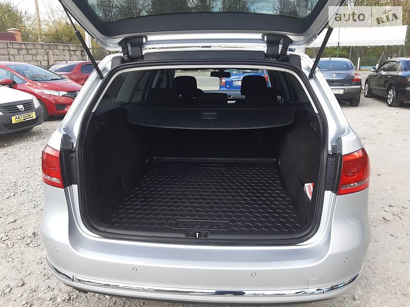 Універсал Volkswagen Passat 2014 в Кропивницькому