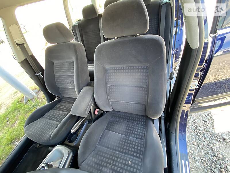 Универсал Volkswagen Passat 2002 в Первомайске