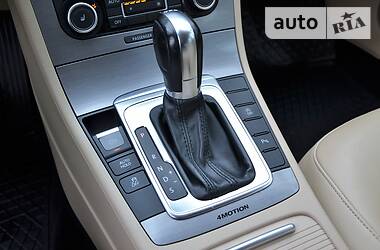 Універсал Volkswagen Passat 2011 в 