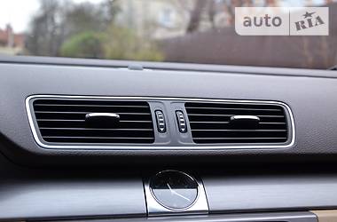 Універсал Volkswagen Passat 2011 в 