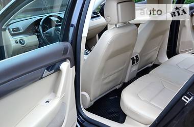 Універсал Volkswagen Passat 2011 в 