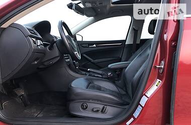 Седан Volkswagen Passat 2015 в 