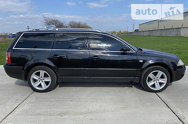 Універсал Volkswagen Passat 2003 в 
