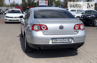 Седан Volkswagen Passat 2007 в Хмельницком