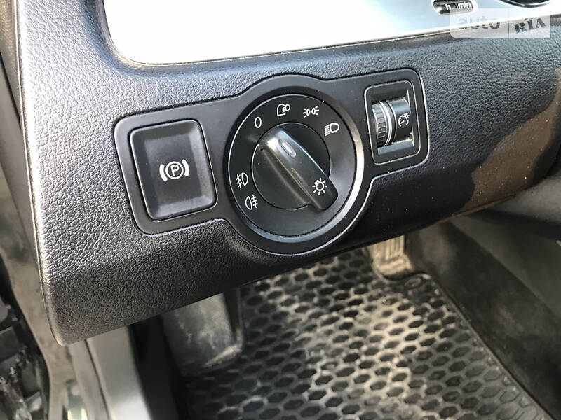 Універсал Volkswagen Passat 2006 в Рівному фото 20 Універсал Volkswagen Passat 2006 в Рівному