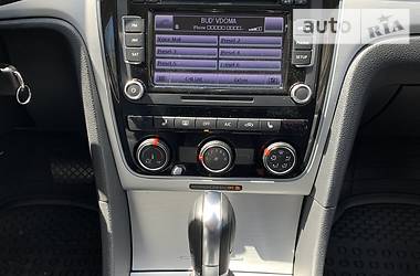 Седан Volkswagen Passat 2013 в 