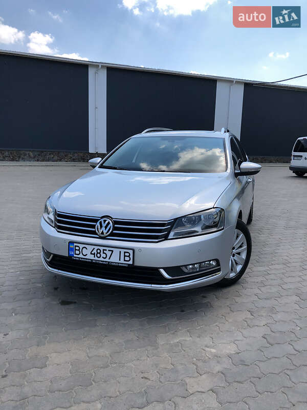 Универсал Volkswagen Passat 2014 в Стрые