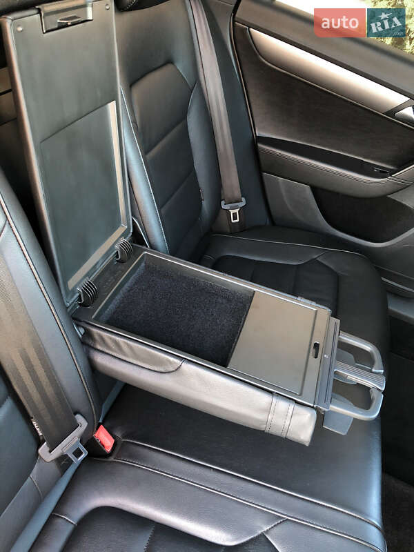 Универсал Volkswagen Passat 2014 в Стрые