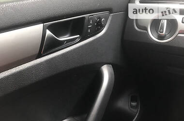 Седан Volkswagen Passat 2013 в 