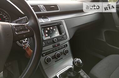Універсал Volkswagen Passat 2013 в 