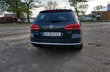 Універсал Volkswagen Passat 2013 в 