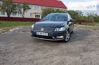 Універсал Volkswagen Passat 2013 в 