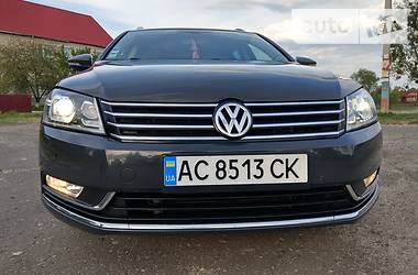 Універсал Volkswagen Passat 2013 в 