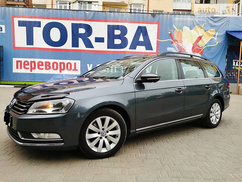 Універсал Volkswagen Passat 2012 в Калуші