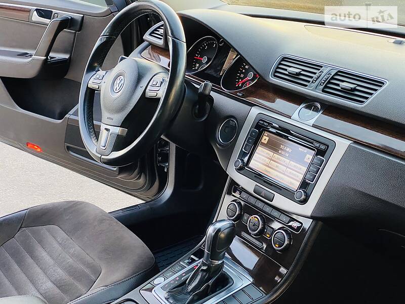 Седан Volkswagen Passat 2012 в Харкові фото 18 Седан Volkswagen Passat 2012 в Харкові