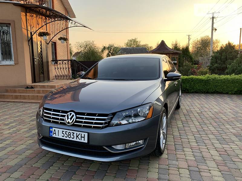 Седан Volkswagen Passat 2013 в Киеве