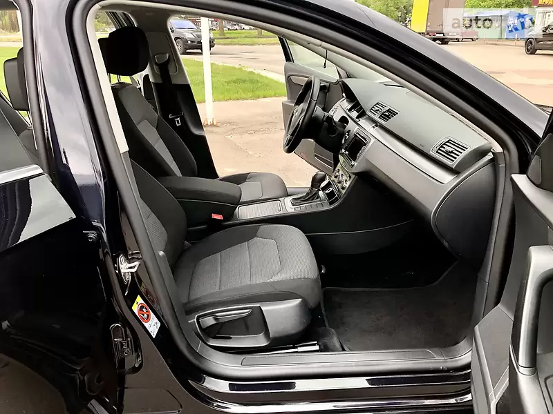 Универсал Volkswagen Passat 2014 в 