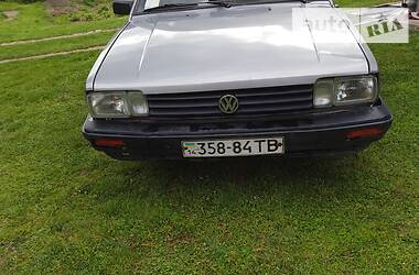 Седан Volkswagen Passat 1986 в Болехове