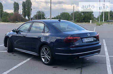 Седан Volkswagen Passat 2017 в Кременчуге
