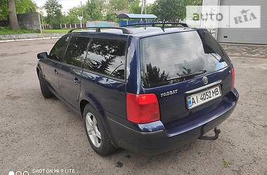 Універсал Volkswagen Passat 1999 в 