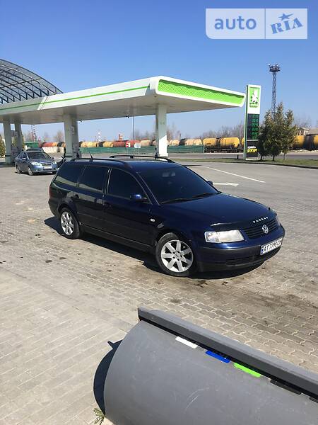 Універсал Volkswagen Passat 2000 в Надвірній