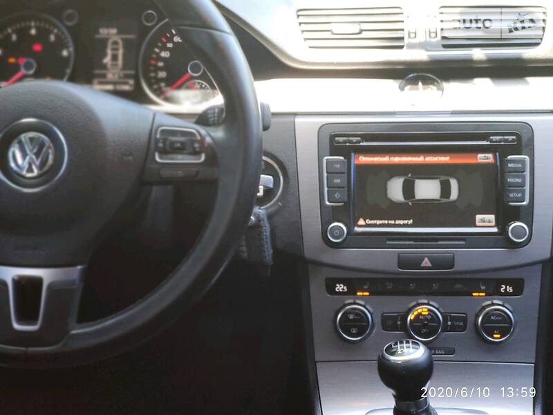 Седан Volkswagen Passat 2012 в Дніпрі фото 19 Седан Volkswagen Passat 2012 в Дніпрі