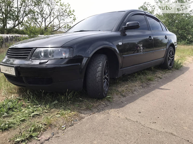 Седан Volkswagen Passat 2000 в Одесі