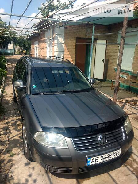 Універсал Volkswagen Passat 2005 в Покрові