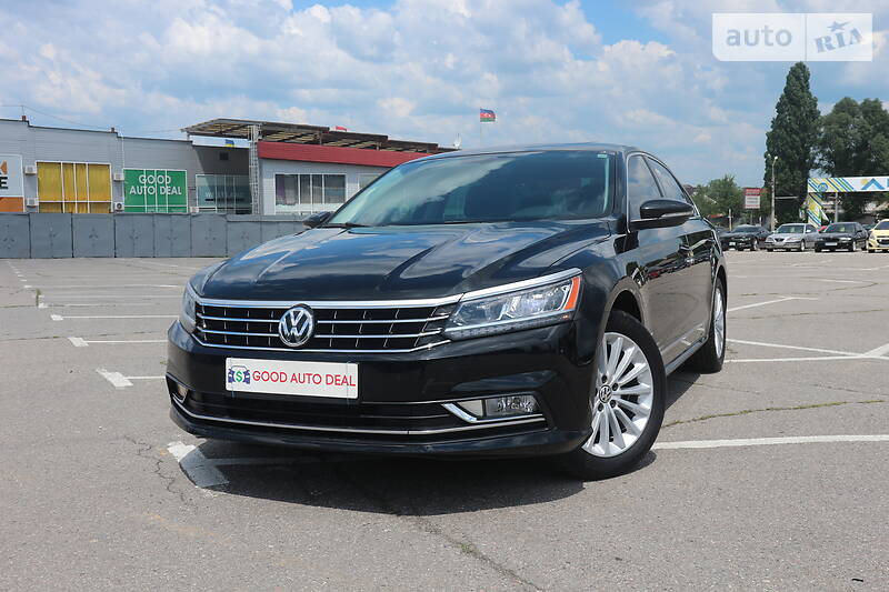 Седан Volkswagen Passat 2016 в Харькове