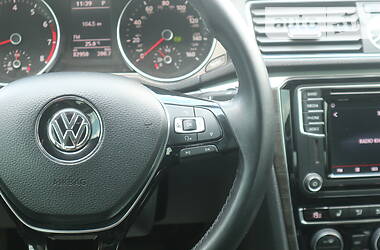 Седан Volkswagen Passat 2016 в 