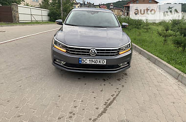 Седан Volkswagen Passat 2017 в Львові