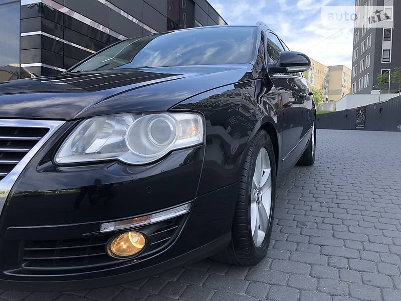 Універсал Volkswagen Passat 2010 в Львові фото 36 Універсал Volkswagen Passat 2010 в Львові