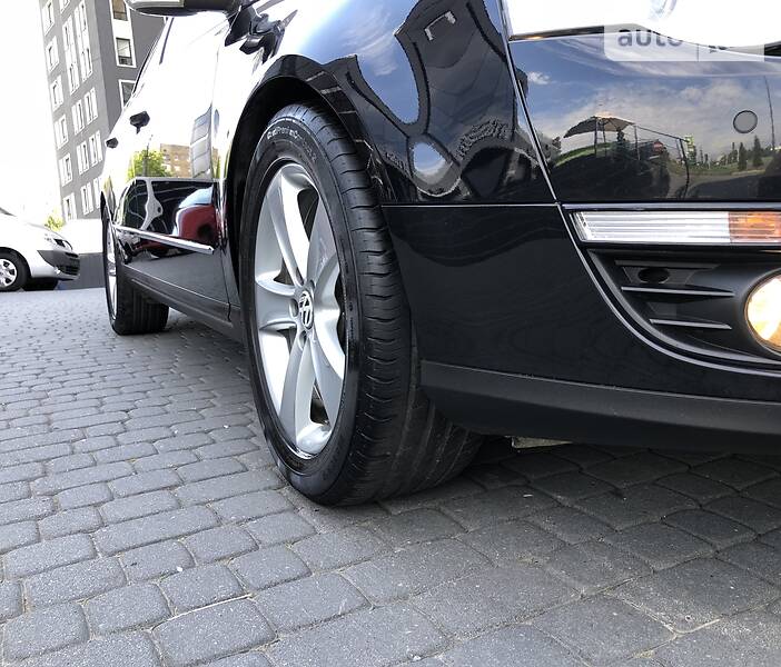 Універсал Volkswagen Passat 2010 в Львові фото 40 Універсал Volkswagen Passat 2010 в Львові