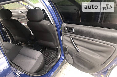 Хетчбек Volkswagen Passat 1999 в 