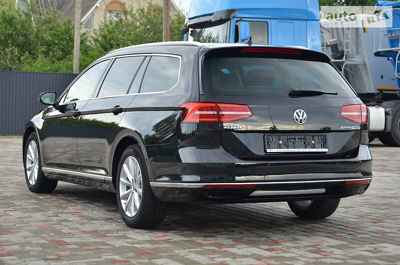 Універсал Volkswagen Passat 2015 в Луцьку