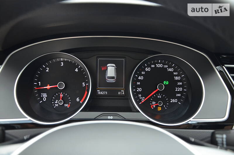 Універсал Volkswagen Passat 2015 в Луцьку