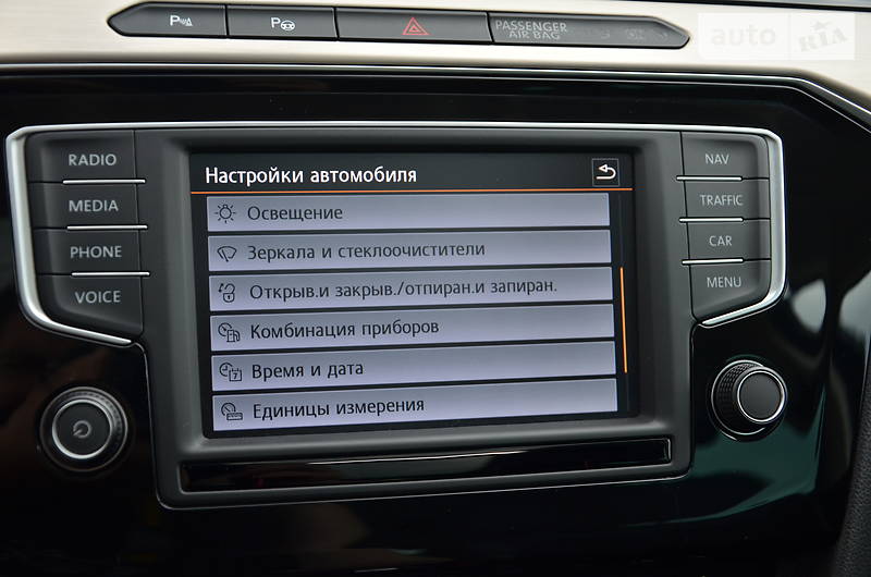 Універсал Volkswagen Passat 2015 в Луцьку