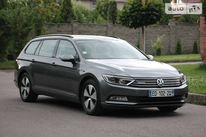 Універсал Volkswagen Passat 2016 в Рівному